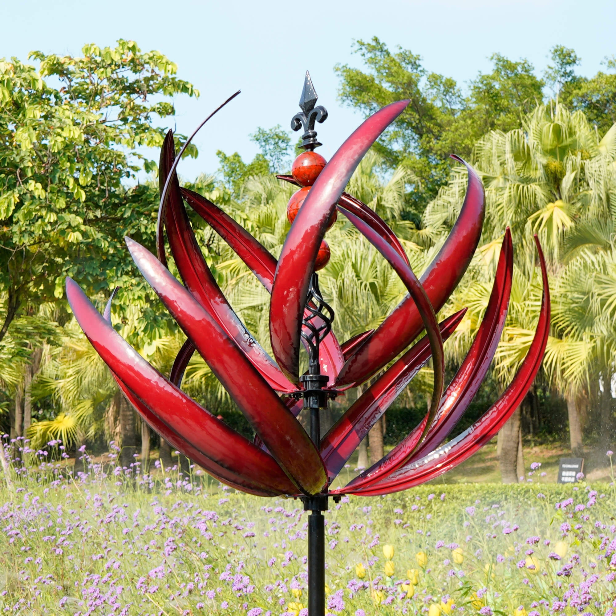Dracaena Metal Wind Spinner (Two colors)