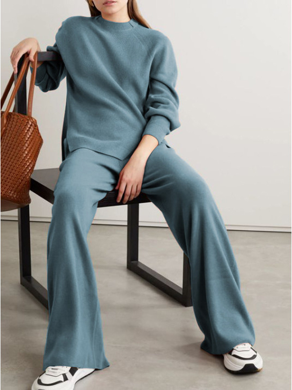 Women's Elegant Wool Knit Suit