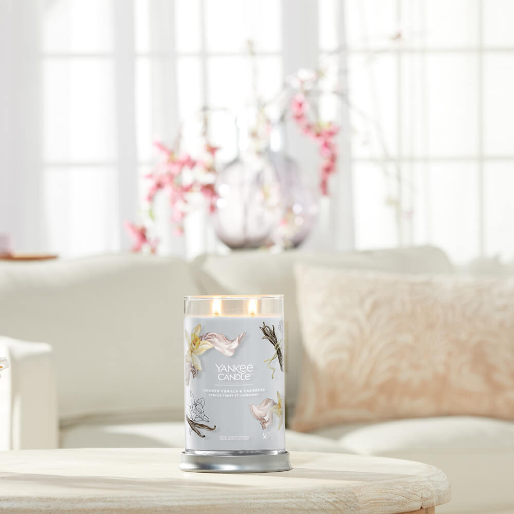 Smoked Vanilla and Cashmere22oz 𝗬𝗮𝗻𝗸𝗲𝗲 𝗖𝗮𝗻𝗱𝗹𝗲 𝗢𝗻𝗹𝗶𝗻𝗲 𝘀𝗵𝗼𝗽